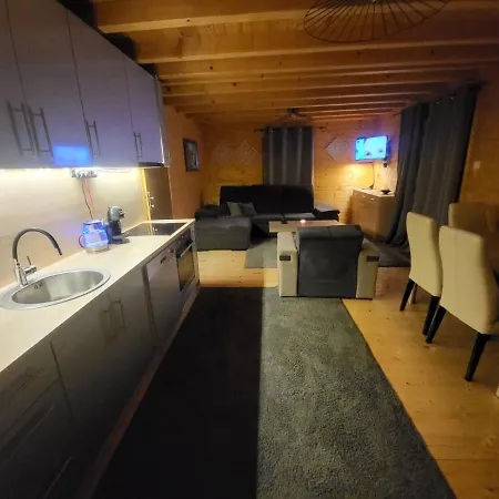 Vikendica Chalet Nisici * Ilijas