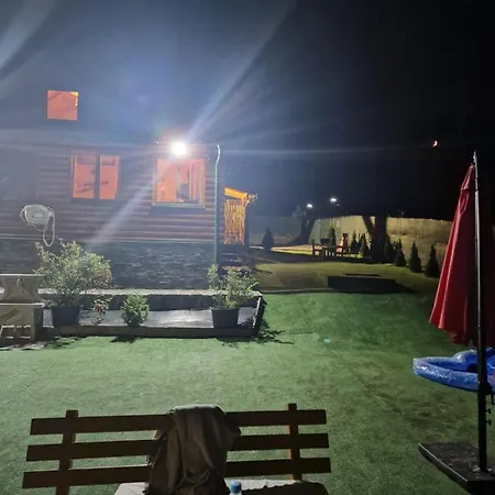 Dom wakacyjny Vikendica Chalet Nisici